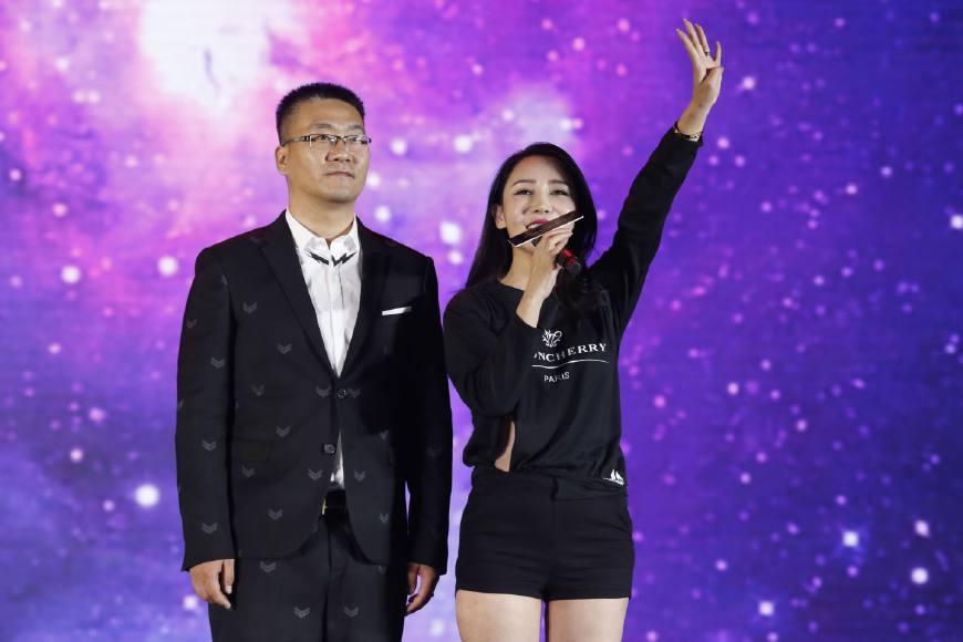 热泪领唱录像视频下载(热泪领唱录像视频下载百度云)